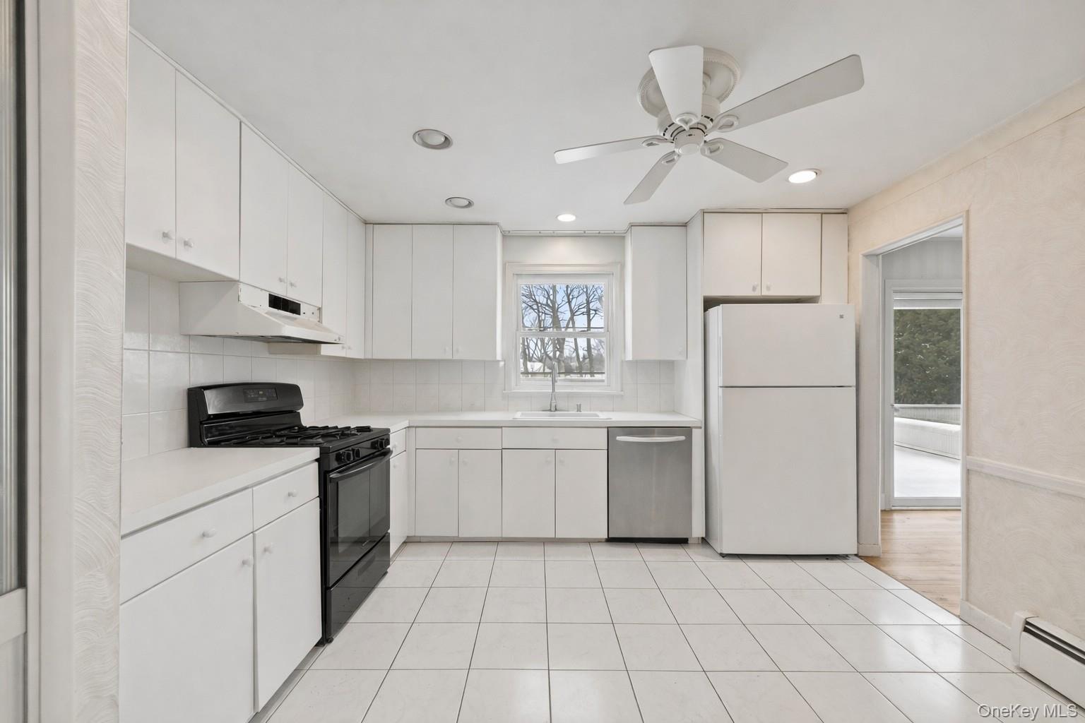 #10 photo, 75 Freedman Avenue, Nanuet , NY 10954