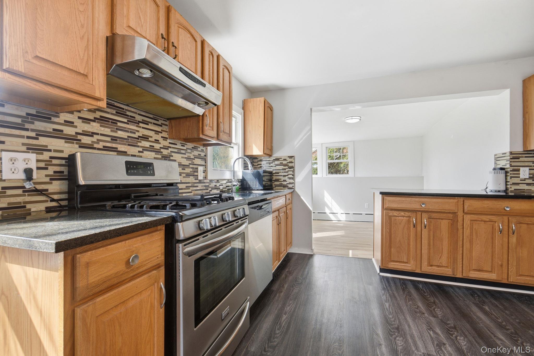 #12 photo, 97 Maple Street, Newburgh , NY 12550