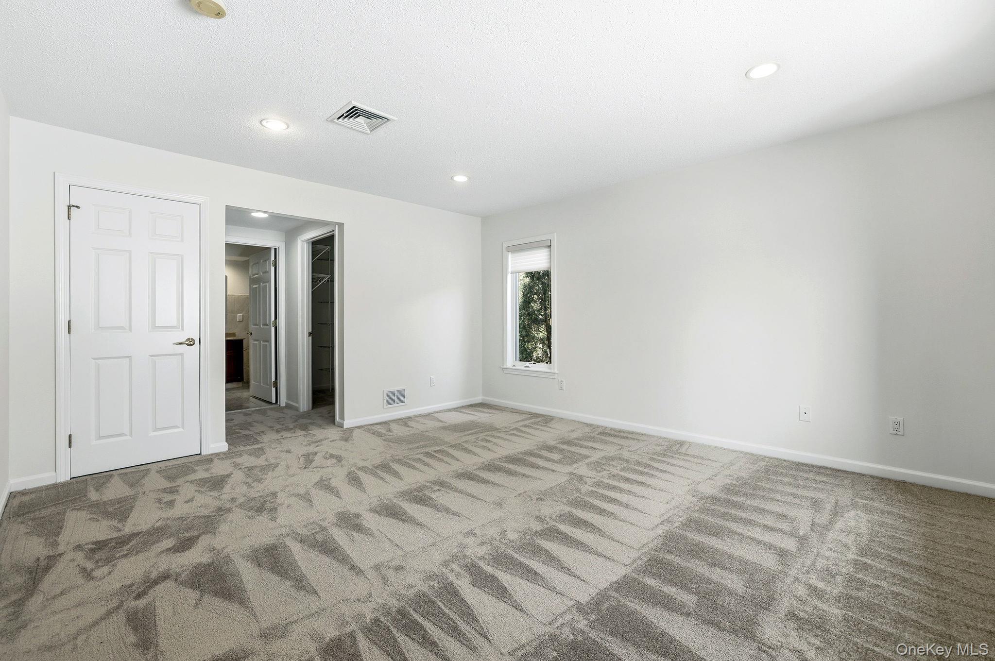 #19 photo, 882 Heritage Hills, Somers , NY 10589