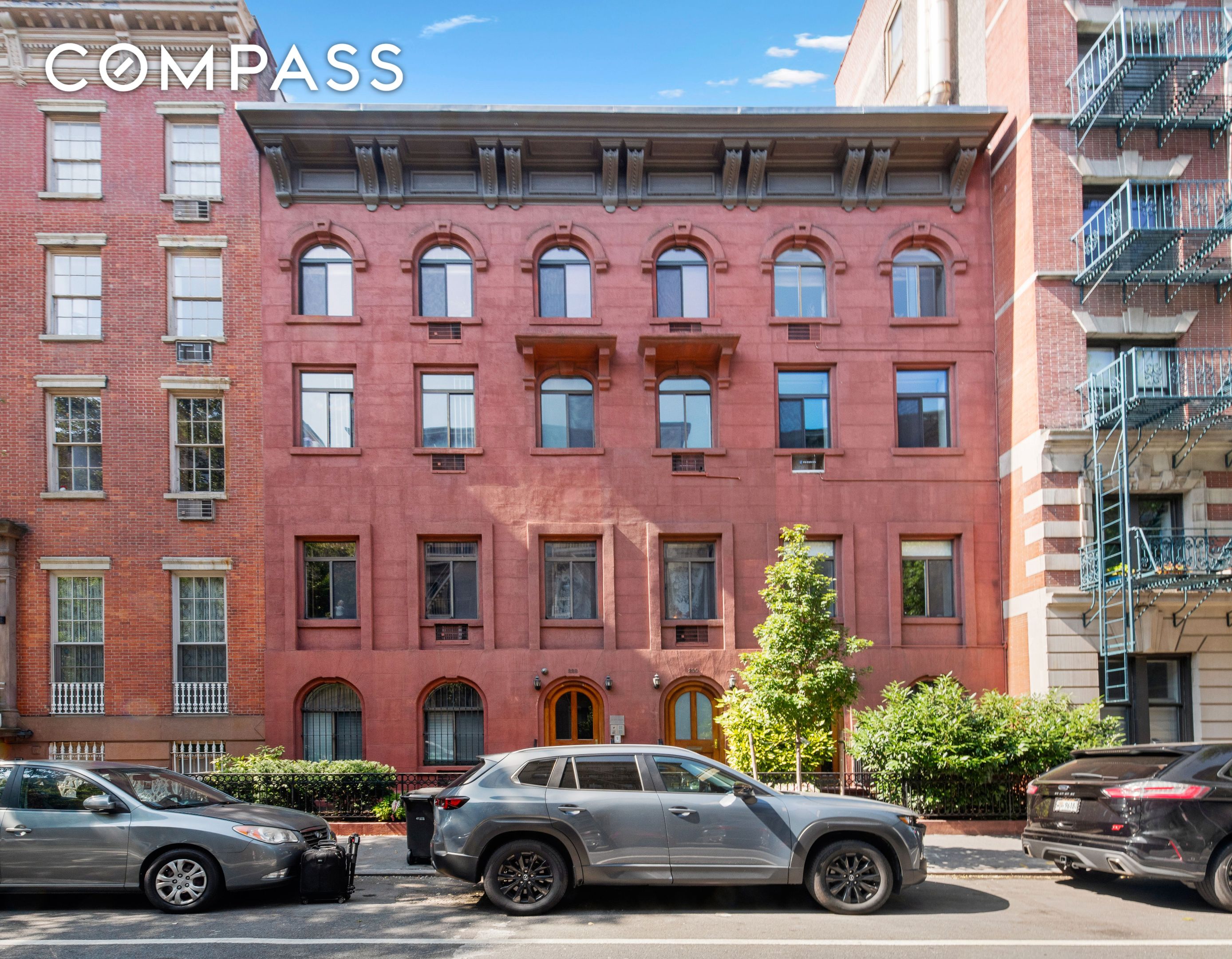 #12 photo, 228 W 21st Street, Chelsea , NY 10011