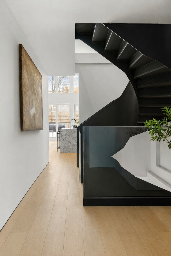 #8 photo, 79 S 2ND Street, Williamsburg , NY 11249