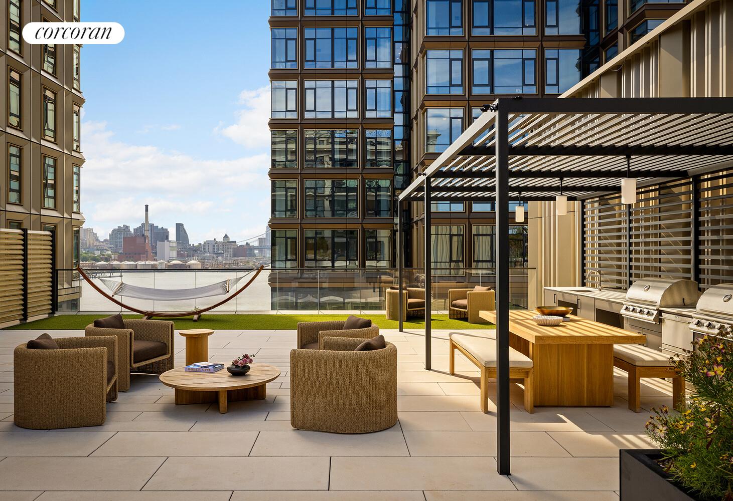 #17 photo, Brooklyn, ब्रुकलीन Williamsburg , NY 11249