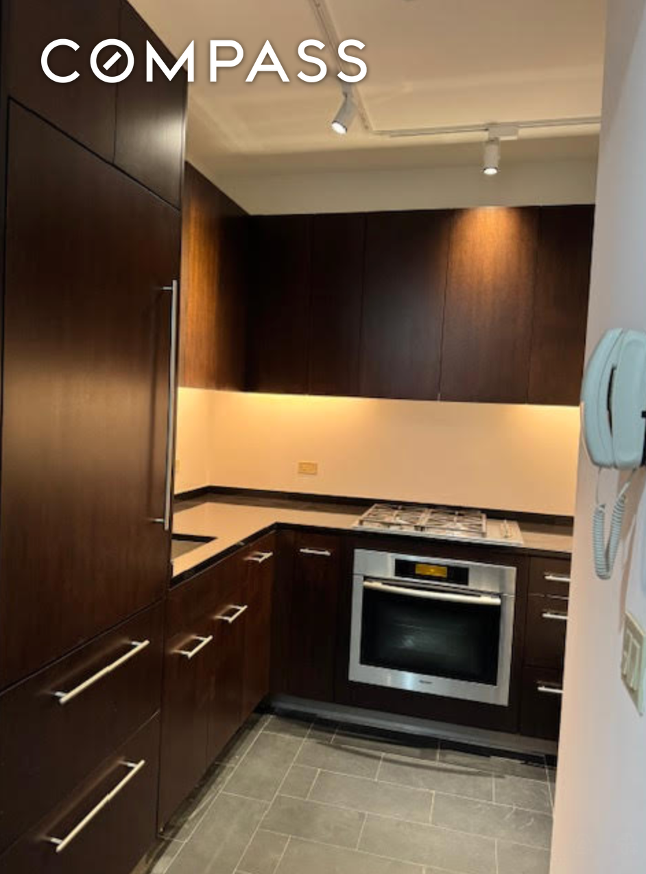 #5 photo, 40 Broad Street, Financial District , NY 10004