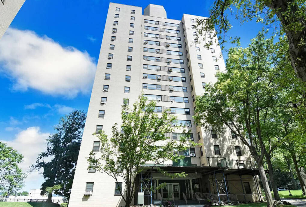 #1 photo, 2 Fordham Hill Oval, University Heights , NY 10468