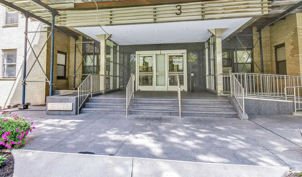 #6 photo, 2 Fordham Hill Oval, University Heights , NY 10468