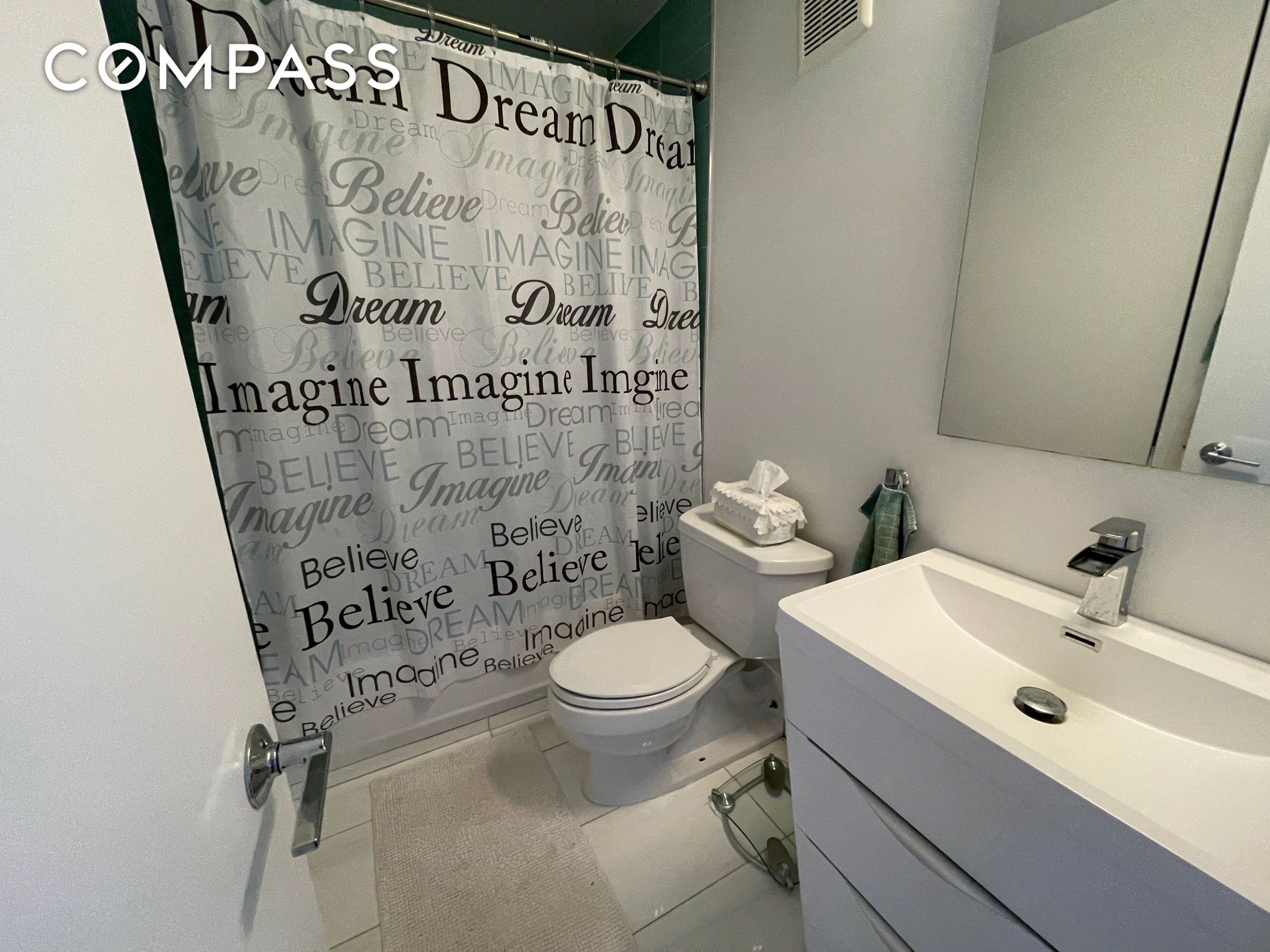 #13 photo, 25-40 Shore Boulevard, Astoria , NY 11102