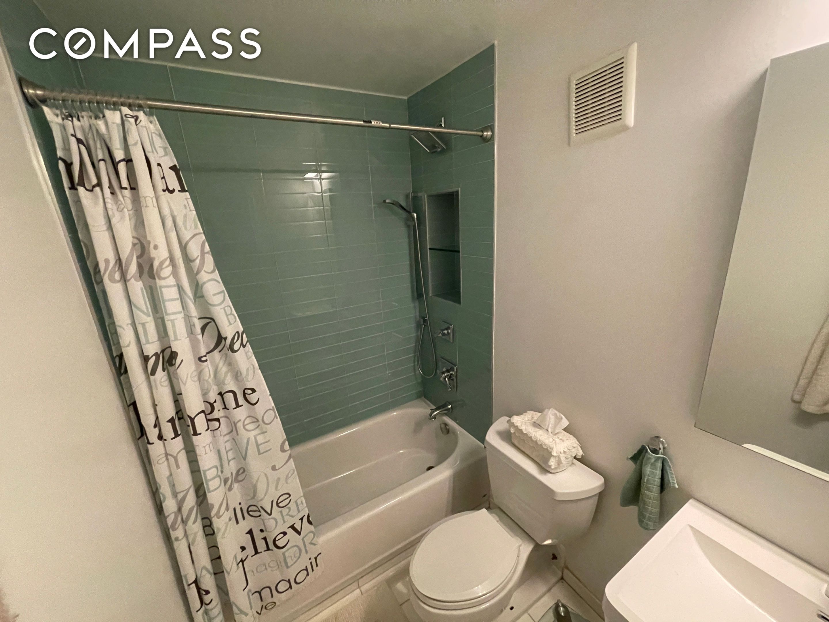 #15 photo, 25-40 Shore Boulevard, Astoria , NY 11102