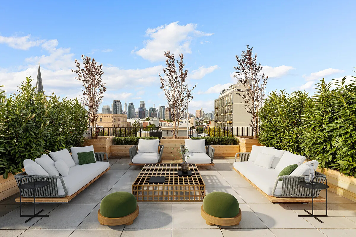 #16 photo, 215 CALYER Street, Greenpoint , NY 11222