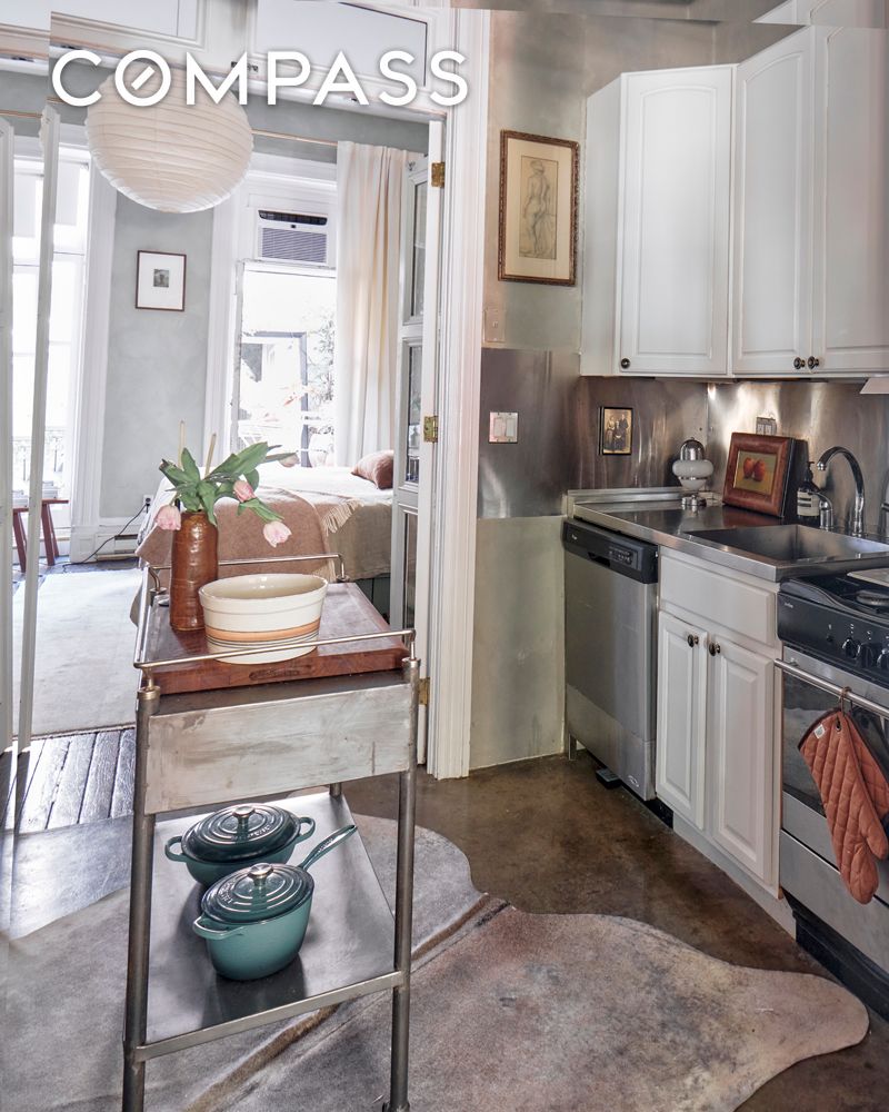 #11 photo, New York City, West Village , NY 10014