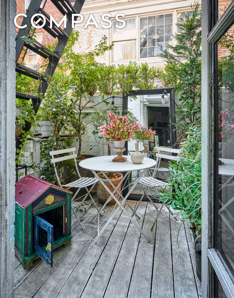 #4 photo, New York City, West Village , NY 10014