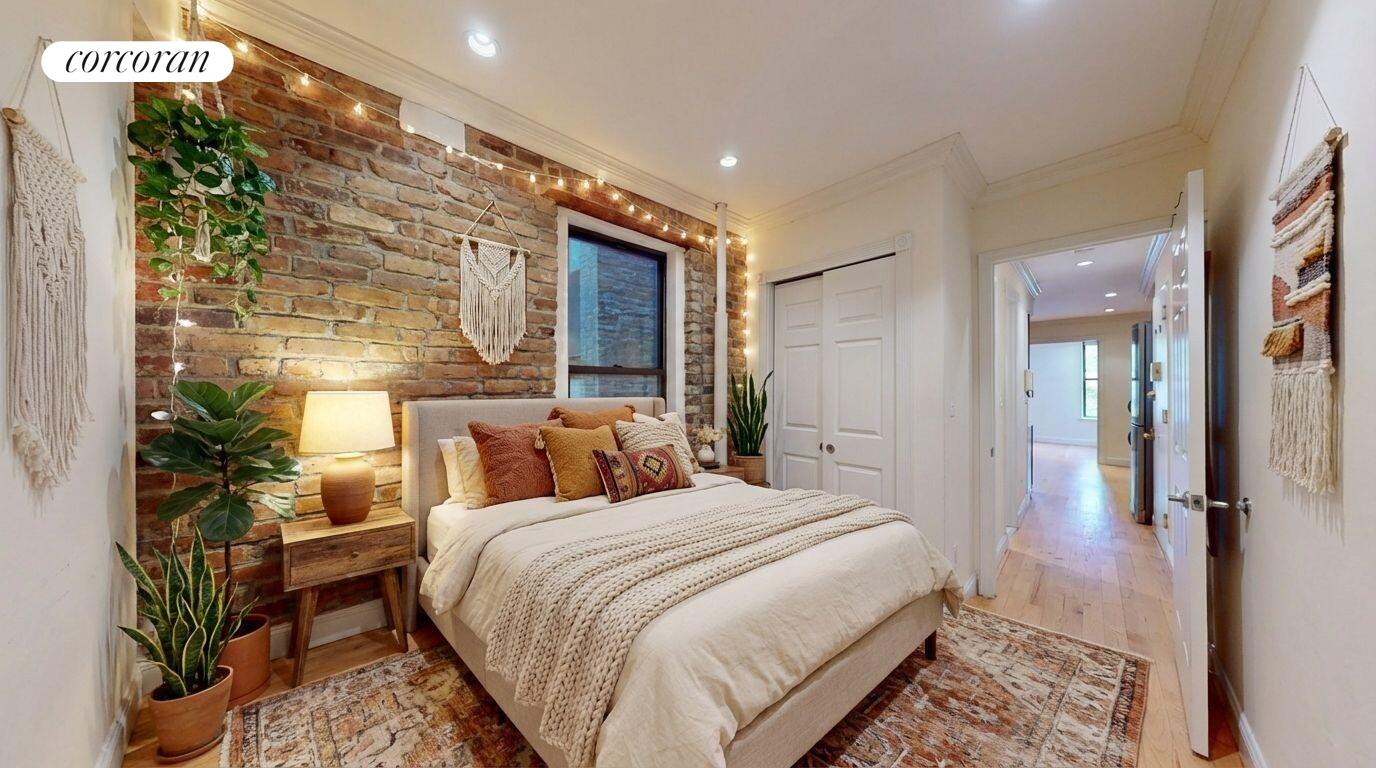 #3 photo, 610 E 9TH Street, Манхэттен ‖ East Village , NY 10009