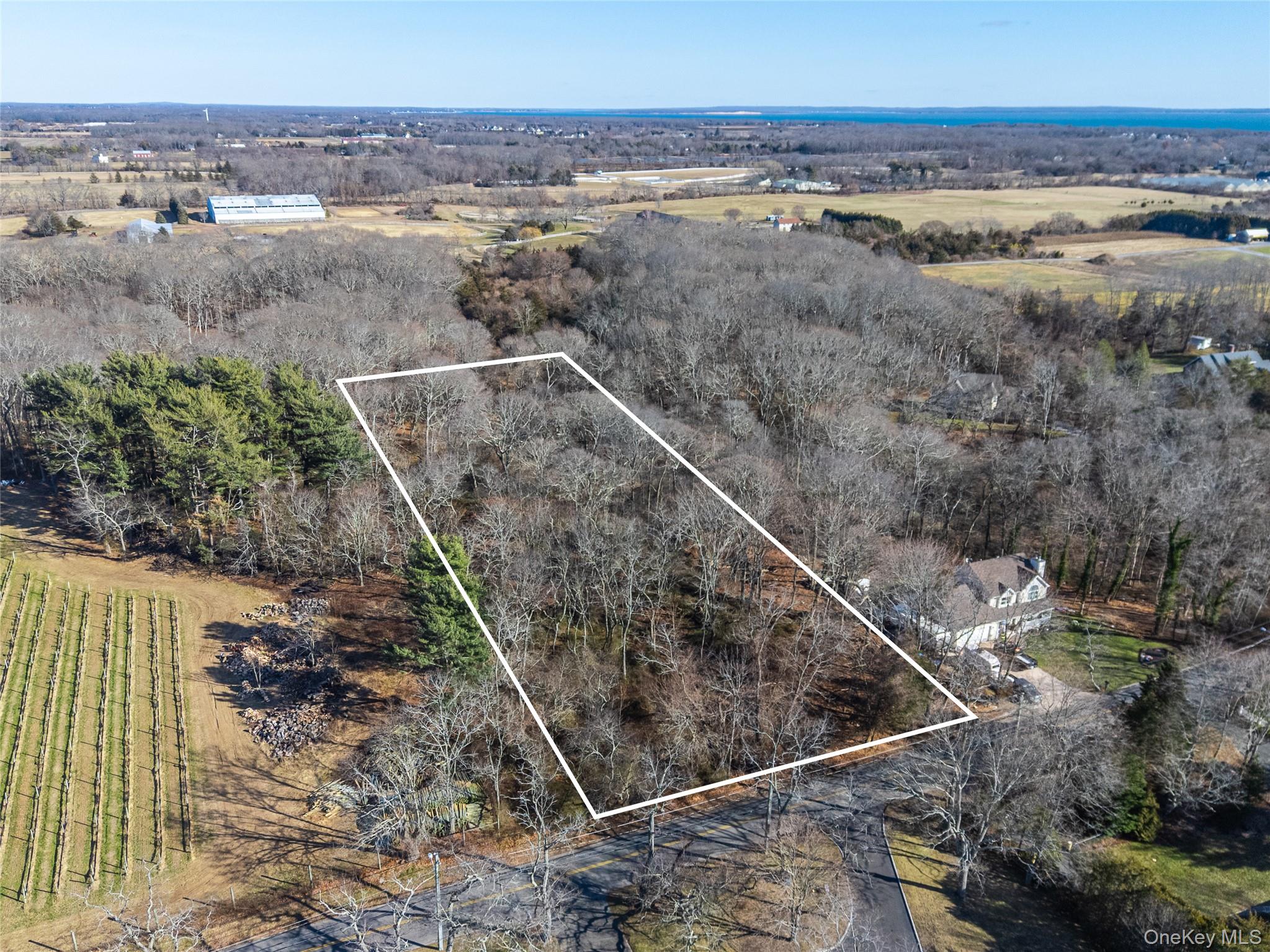 #5 photo, 132 Tuthills Lane, Jamesport , NY 11901