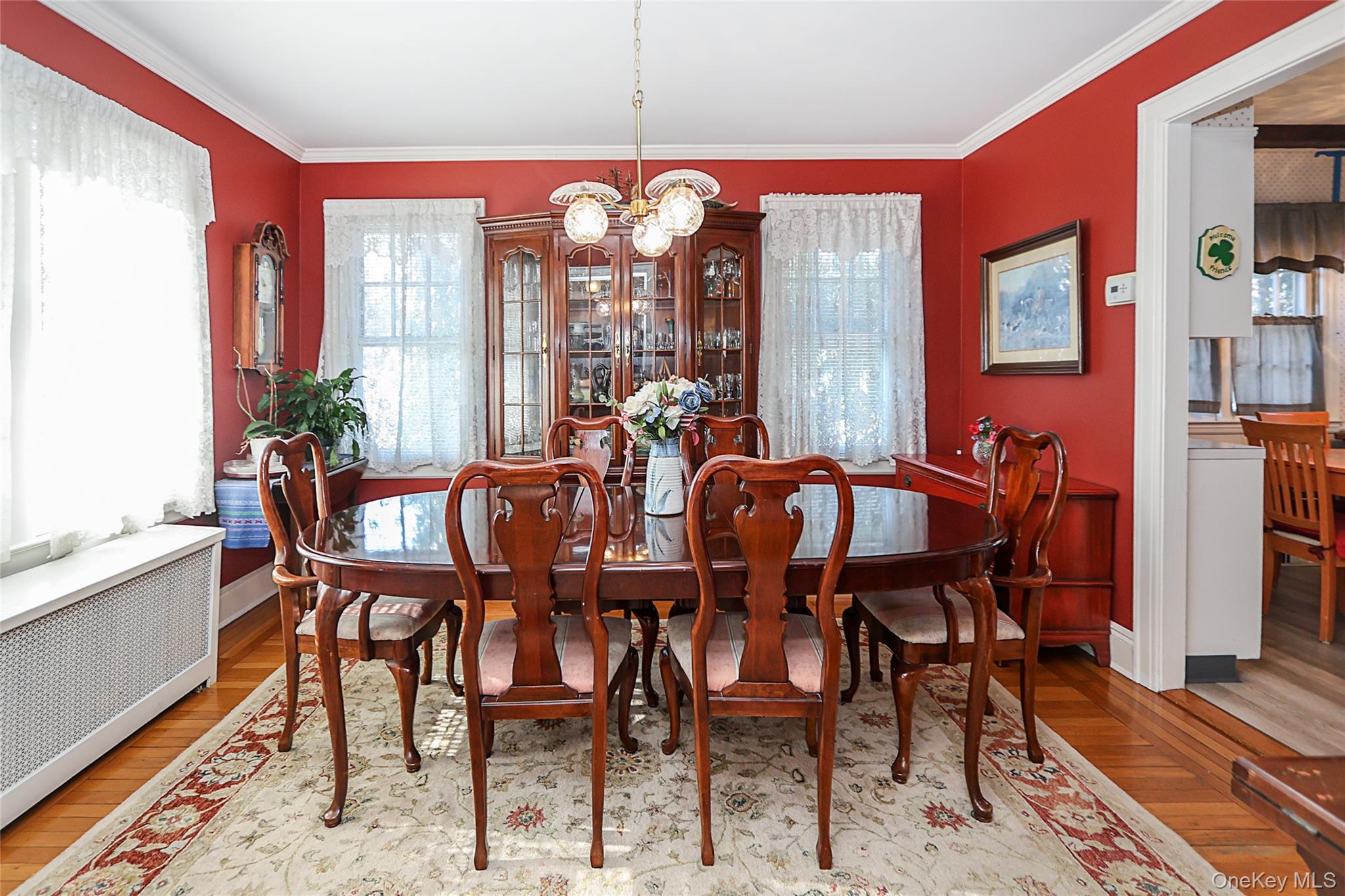 #10 photo, 71 Beechwood Avenue, Manhasset , NY 11030