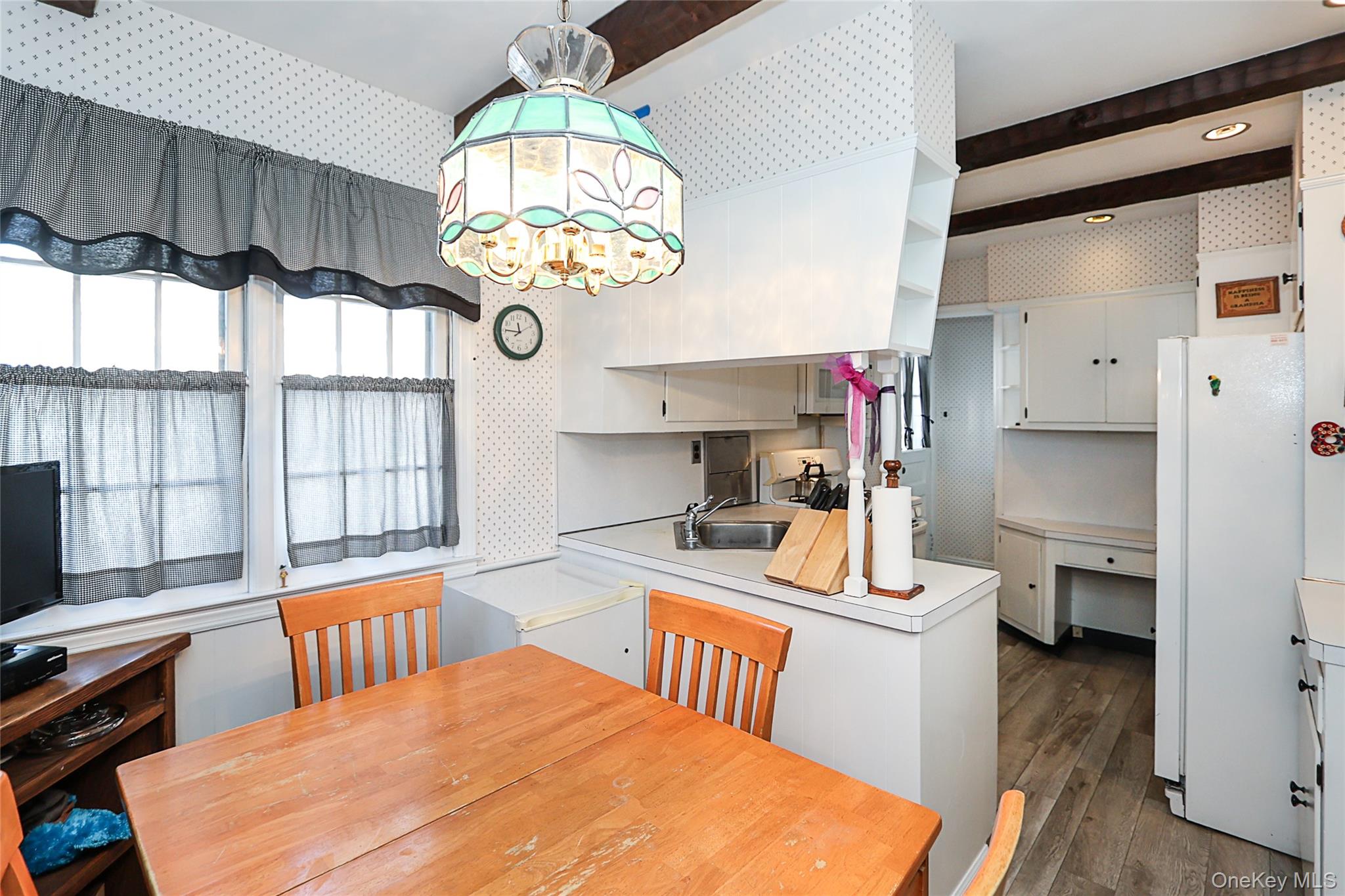 #14 photo, 71 Beechwood Avenue, Manhasset , NY 11030