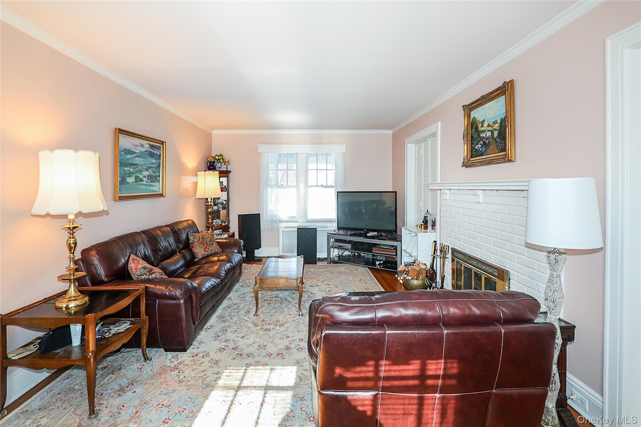 #7 photo, 71 Beechwood Avenue, Manhasset , NY 11030