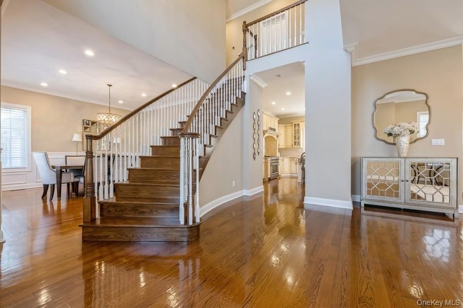 #3 photo, 26 The Hemlocks, Roslyn Estates , NY 11576