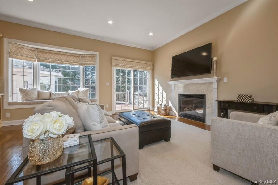 #9 photo, 26 The Hemlocks, Roslyn Estates , NY 11576