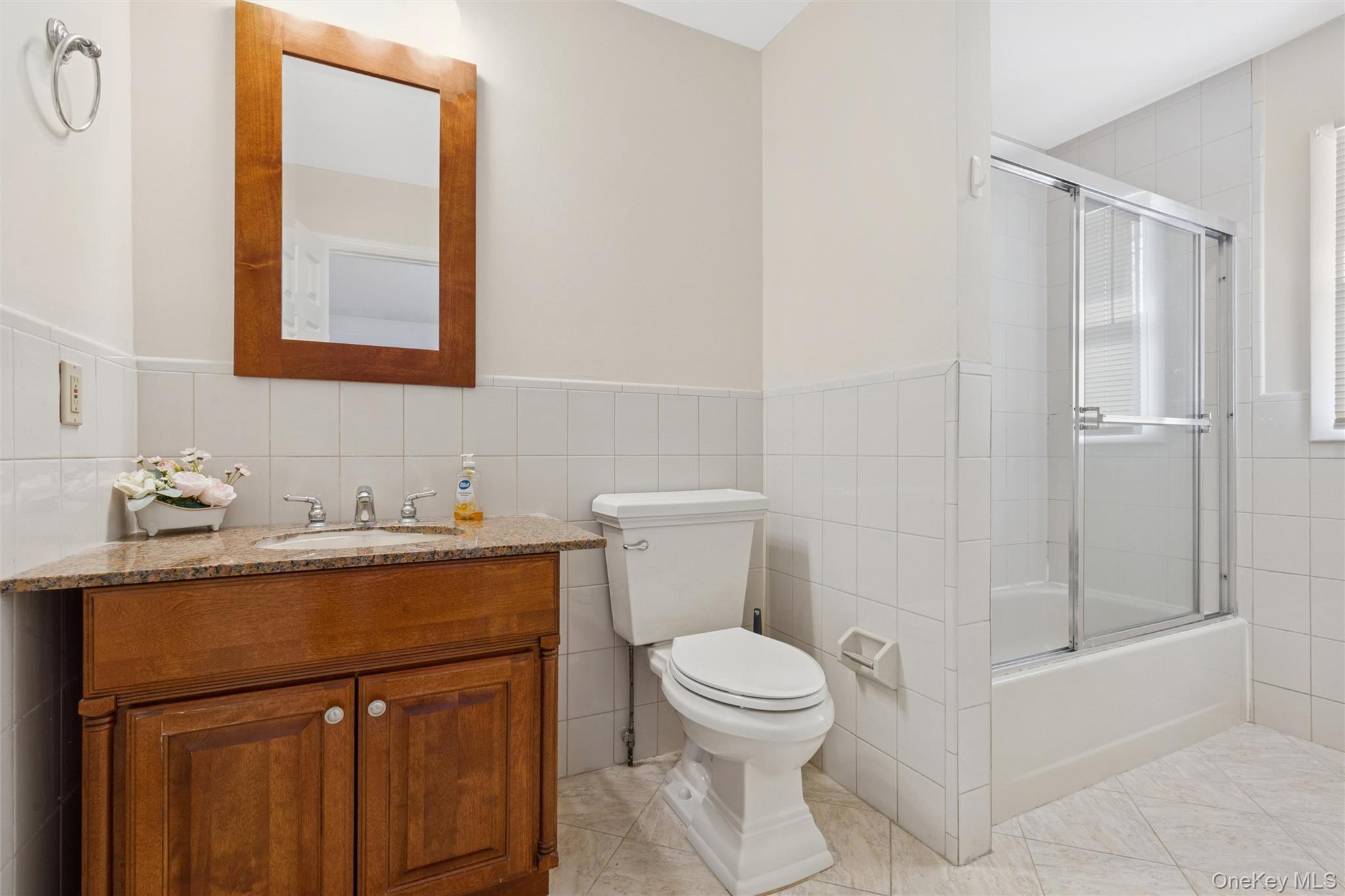 #17 photo, 50 Laurelton Avenue, Selden , NY 11784