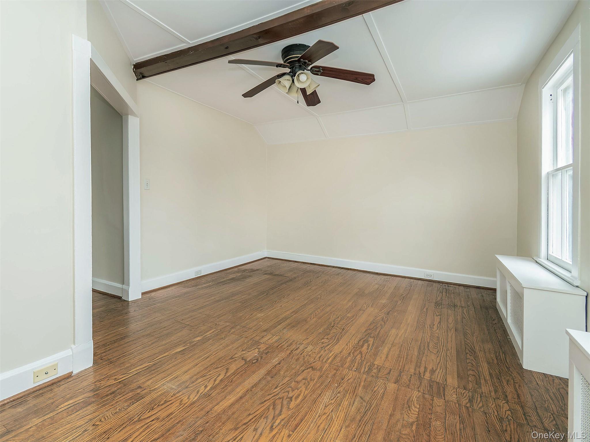 #10 photo, 339 Glen Avenue, Sea Cliff , NY 11579