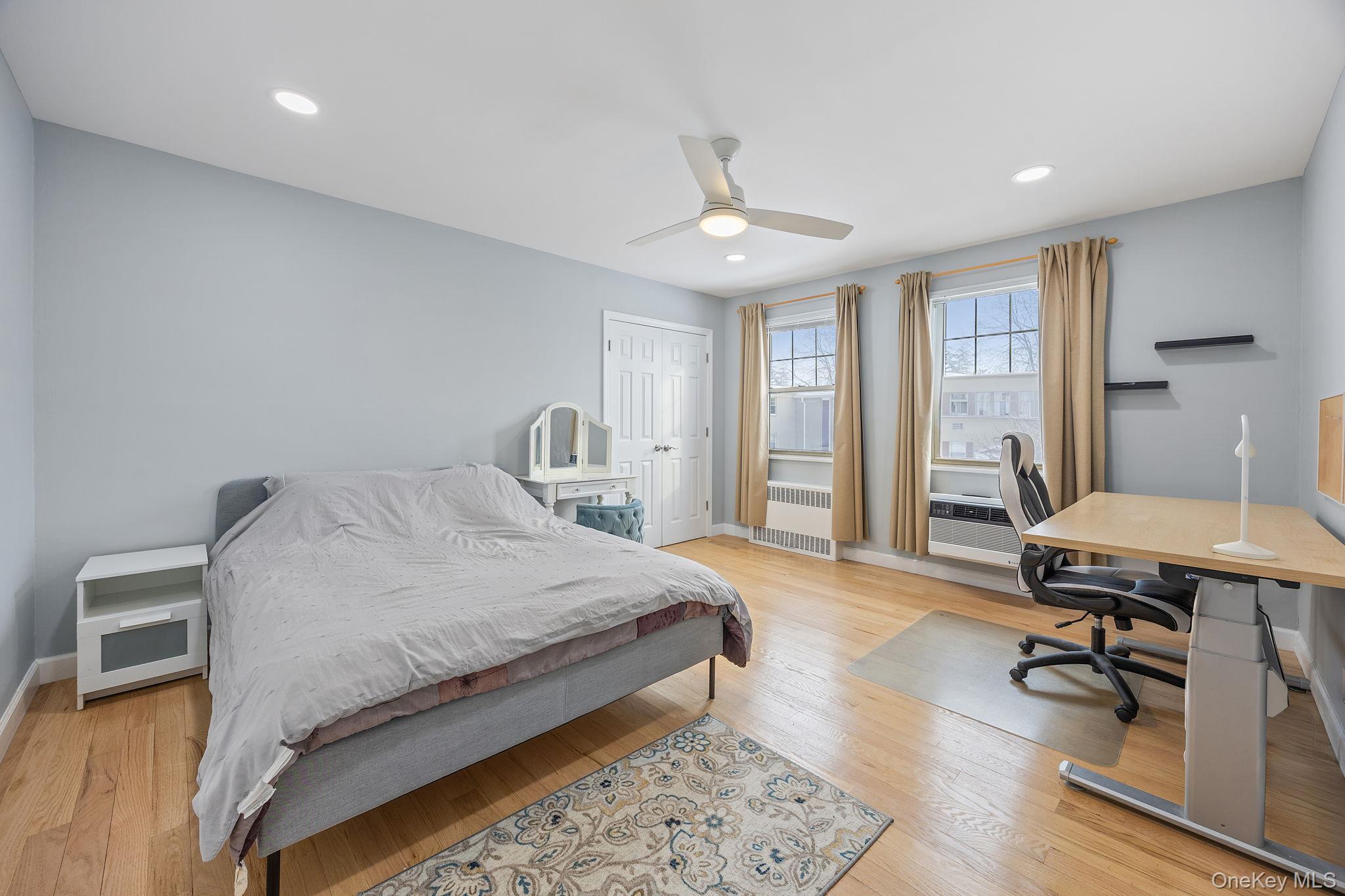 #12 photo, 324 Post Avenue, Westbury , NY 11590