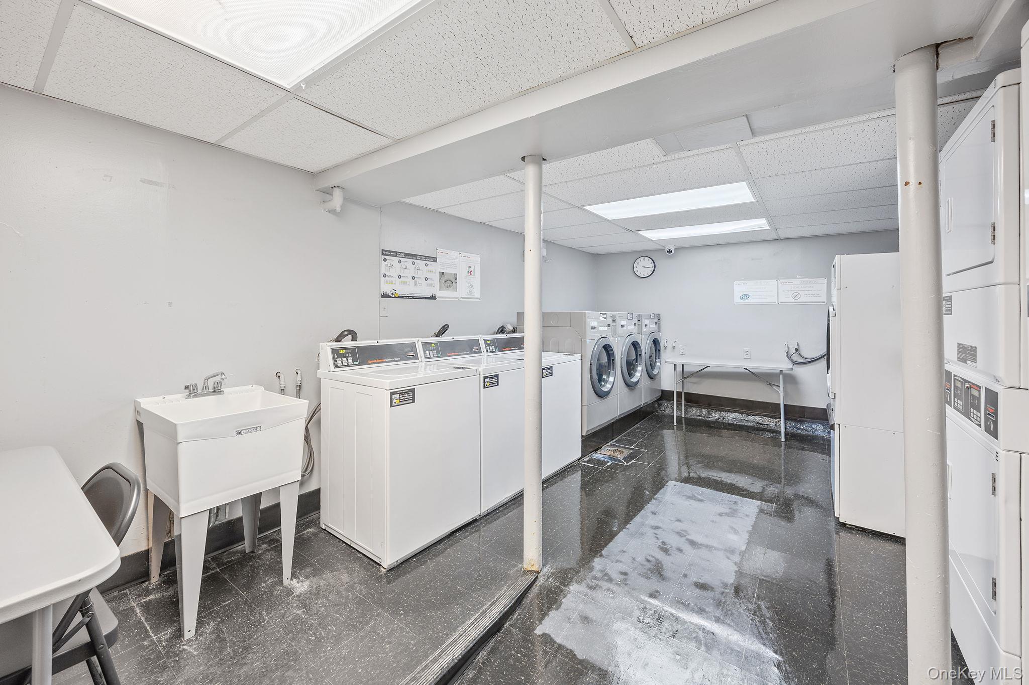 #16 photo, 324 Post Avenue, Westbury , NY 11590