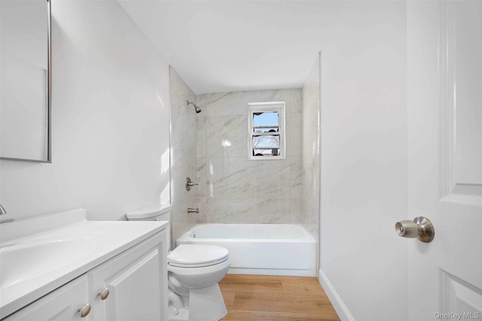 #13 photo, 96 Artist Lake Drive, Middle Island , NY 11953