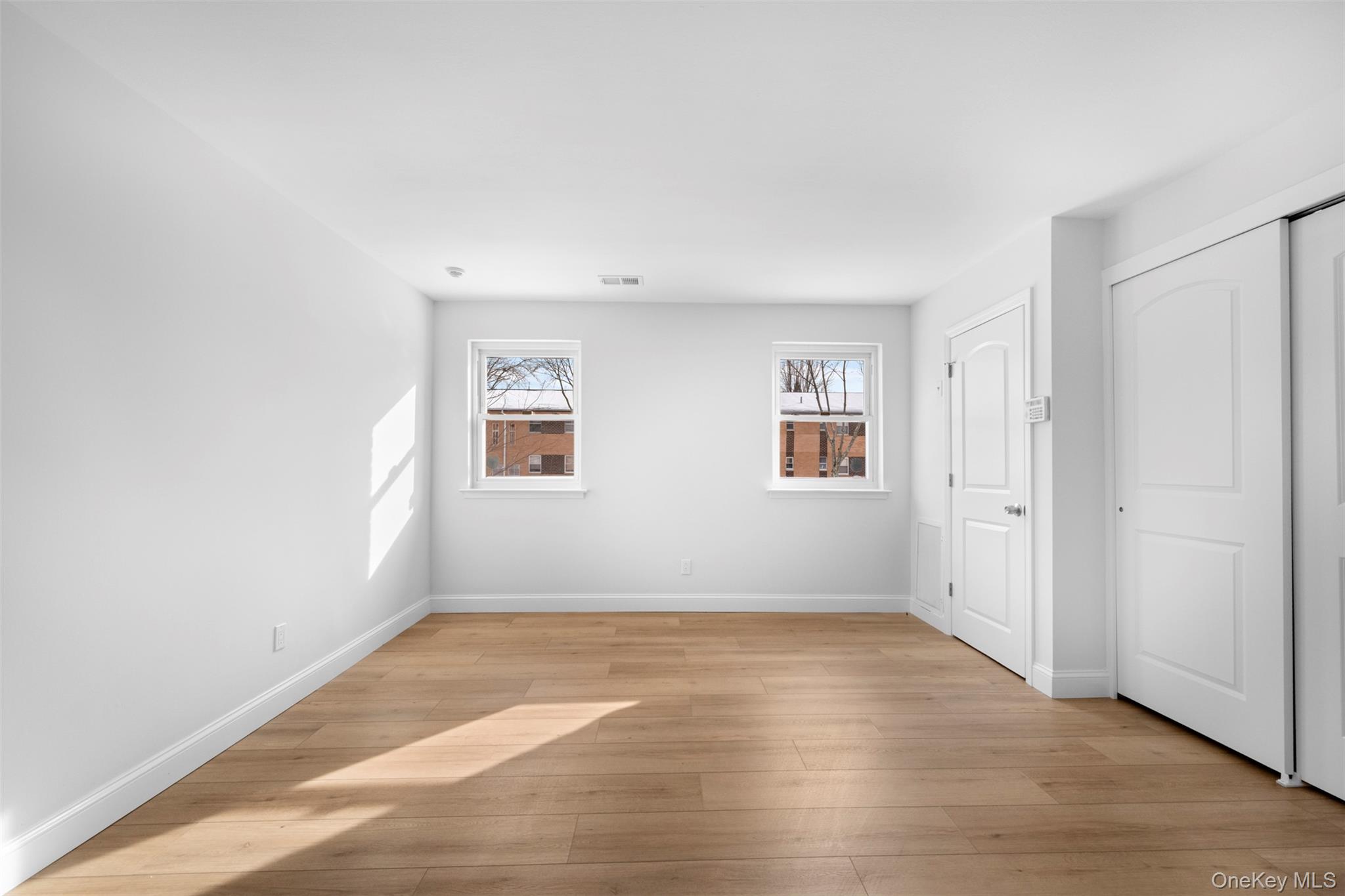 #16 photo, 96 Artist Lake Drive, Middle Island , NY 11953