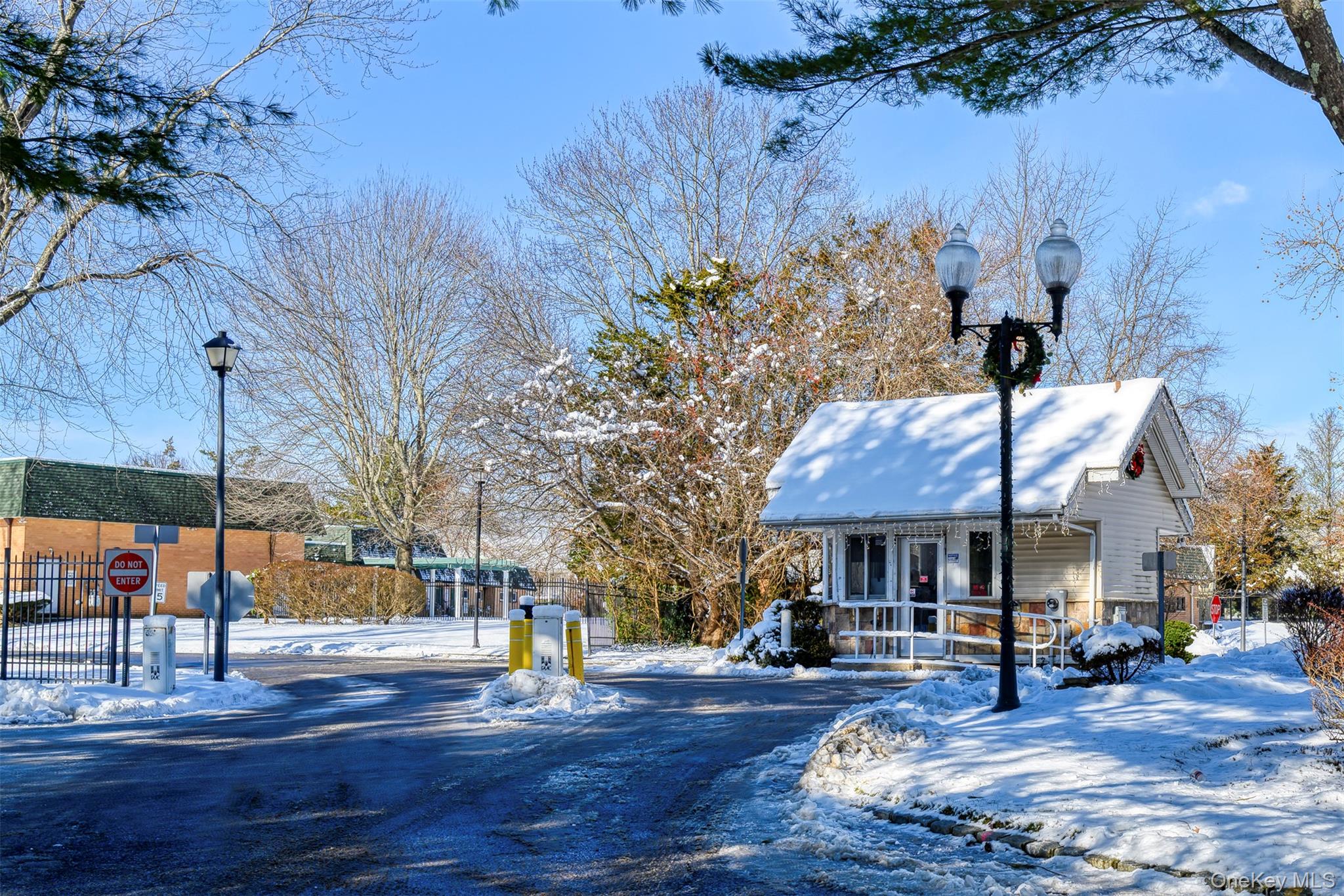 #9 photo, 96 Artist Lake Drive, Middle Island , NY 11953