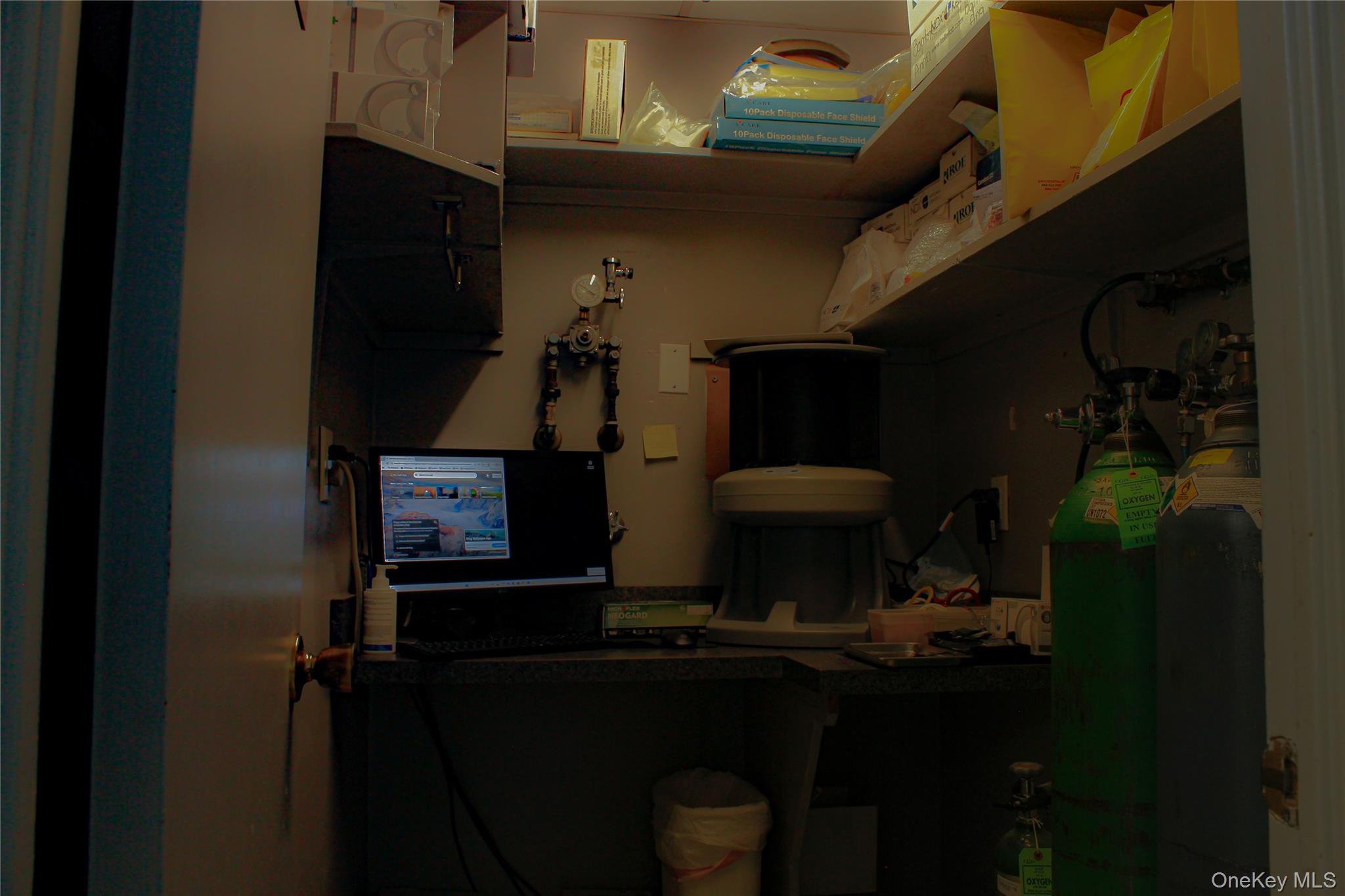 #10 photo, 551 Crescent Street, Brooklyn , NY 11208