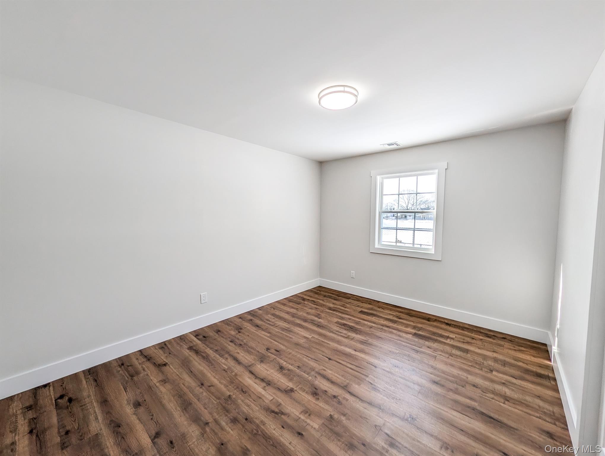 #20 photo, 36 Brian Street, Holbrook , NY 11741