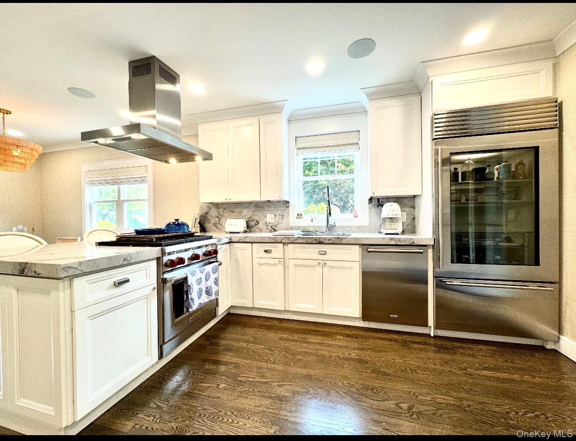 #3 photo, 42 Franklin Avenue, Glen Cove , NY 11542