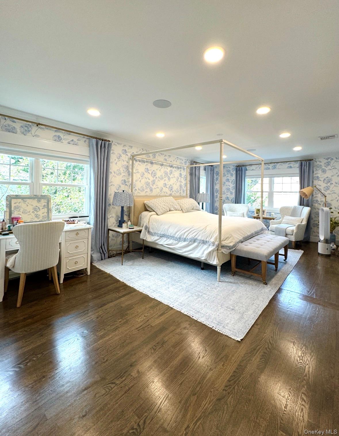 #8 photo, 42 Franklin Avenue, Glen Cove , NY 11542