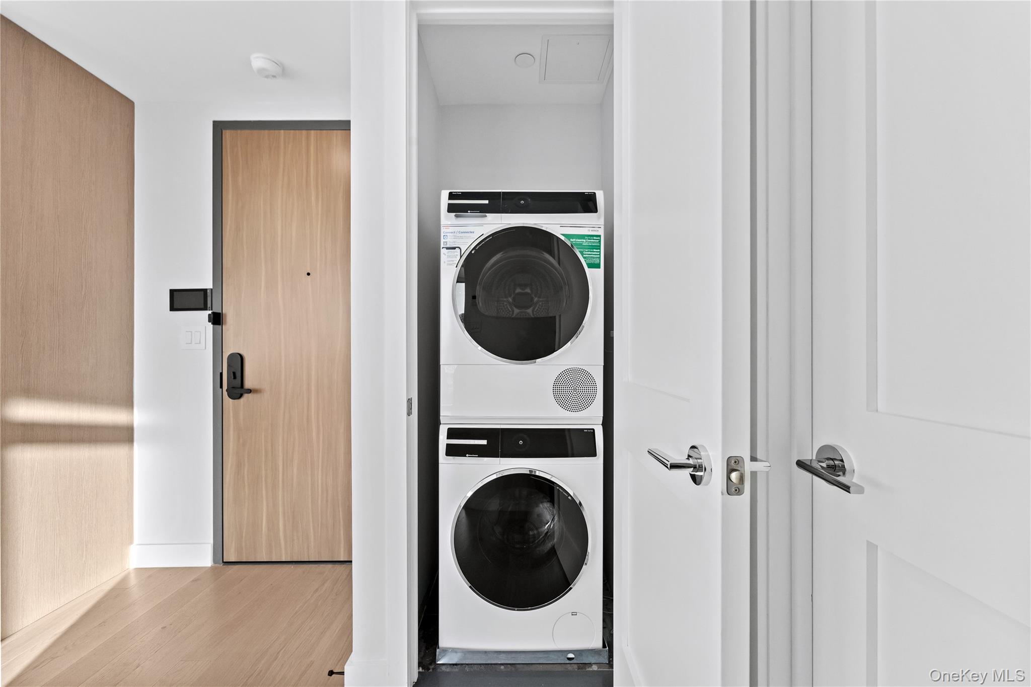 #8 photo, 38-20 Parsons Boulevard, Flushing , NY 11354