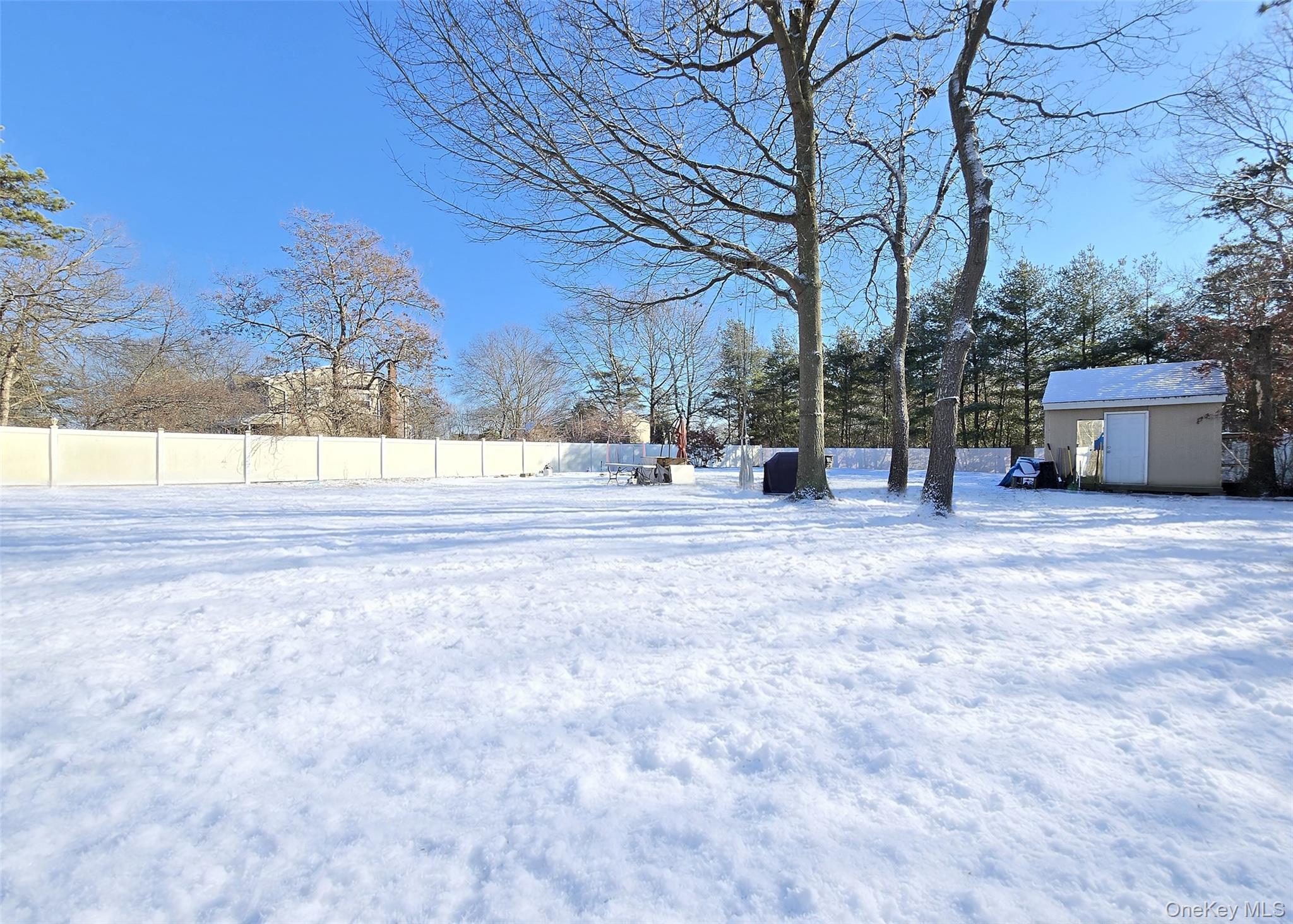 #19 photo, 54 Beacon Street, Shirley , NY 11967