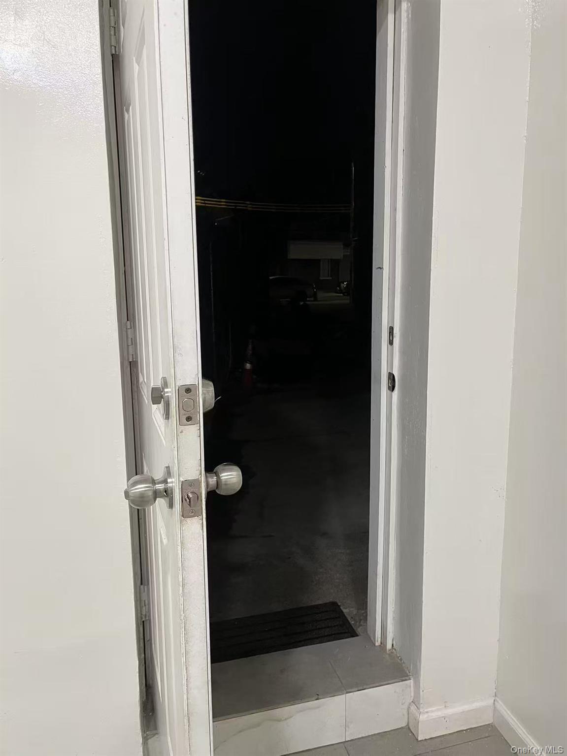 #15 photo, 102-51 Jamaica Avenue, Richmond Hill , NY 11418