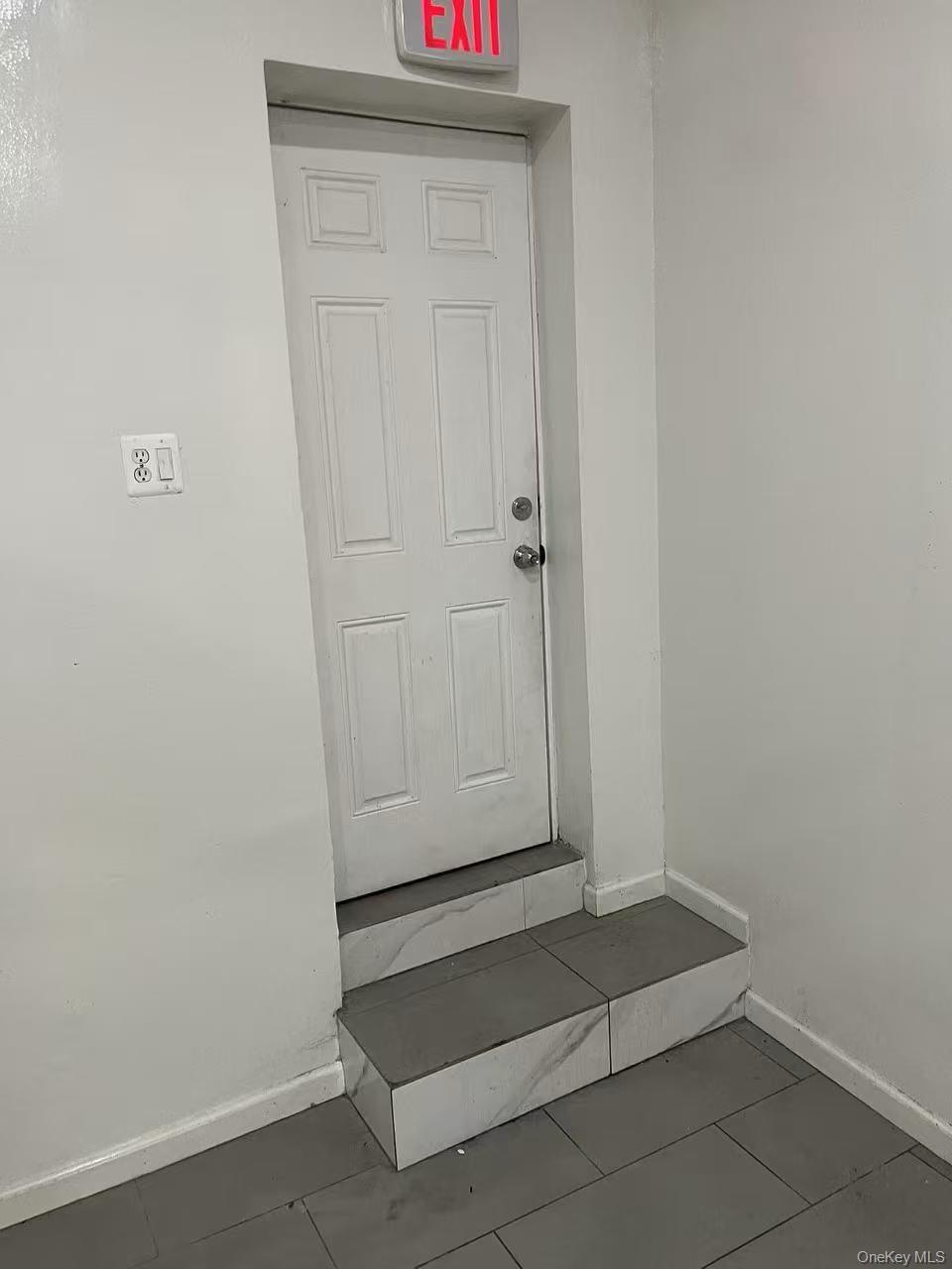 #16 photo, 102-51 Jamaica Avenue, Richmond Hill , NY 11418