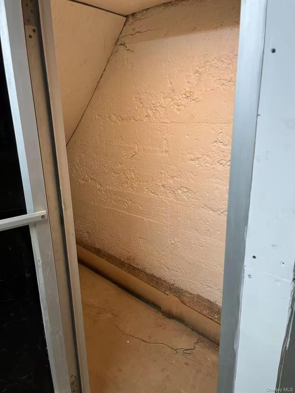 #9 photo, 102-51 Jamaica Avenue, Richmond Hill , NY 11418