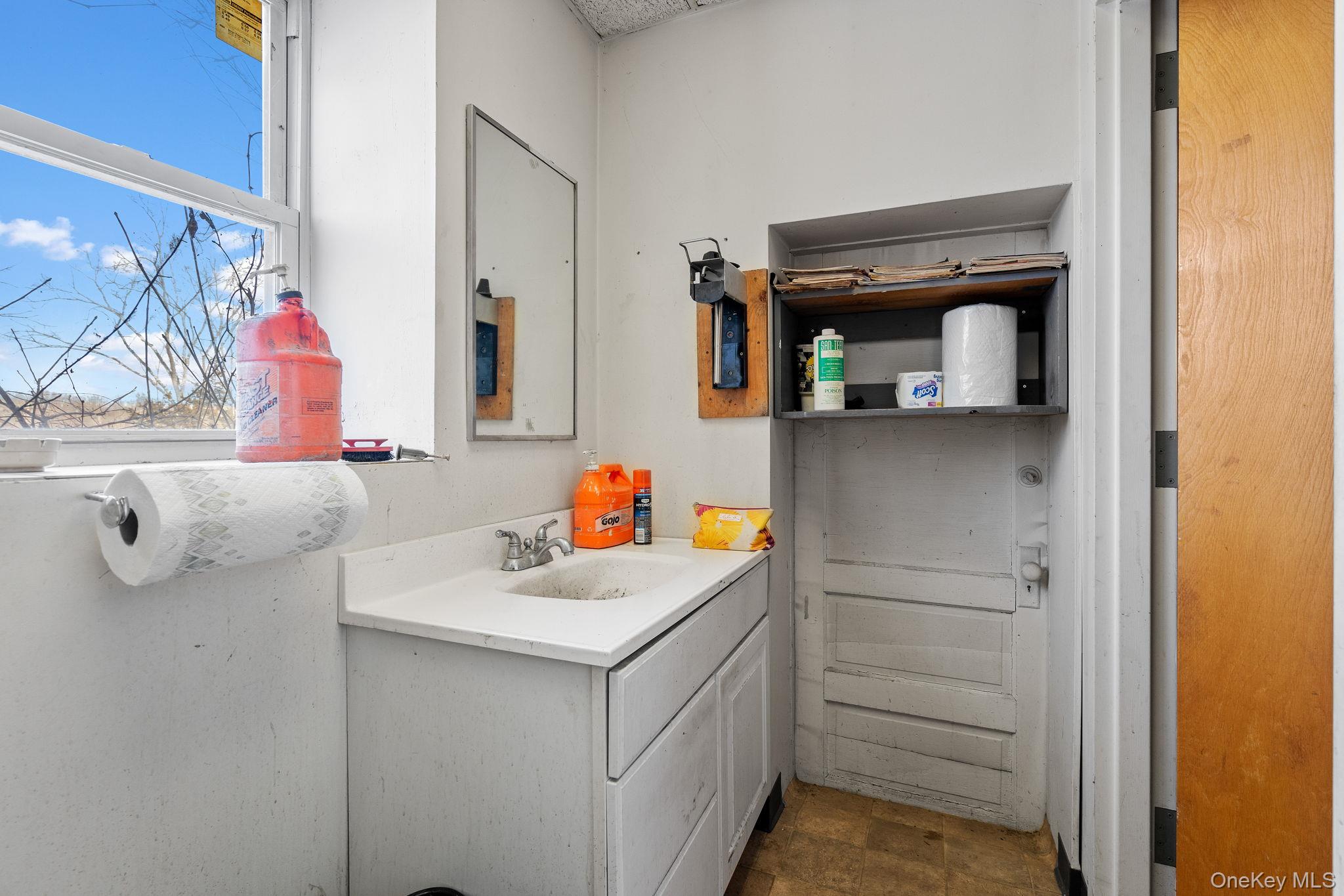 #12 photo, 2824 State Route 17K, Middletown , NY 10941