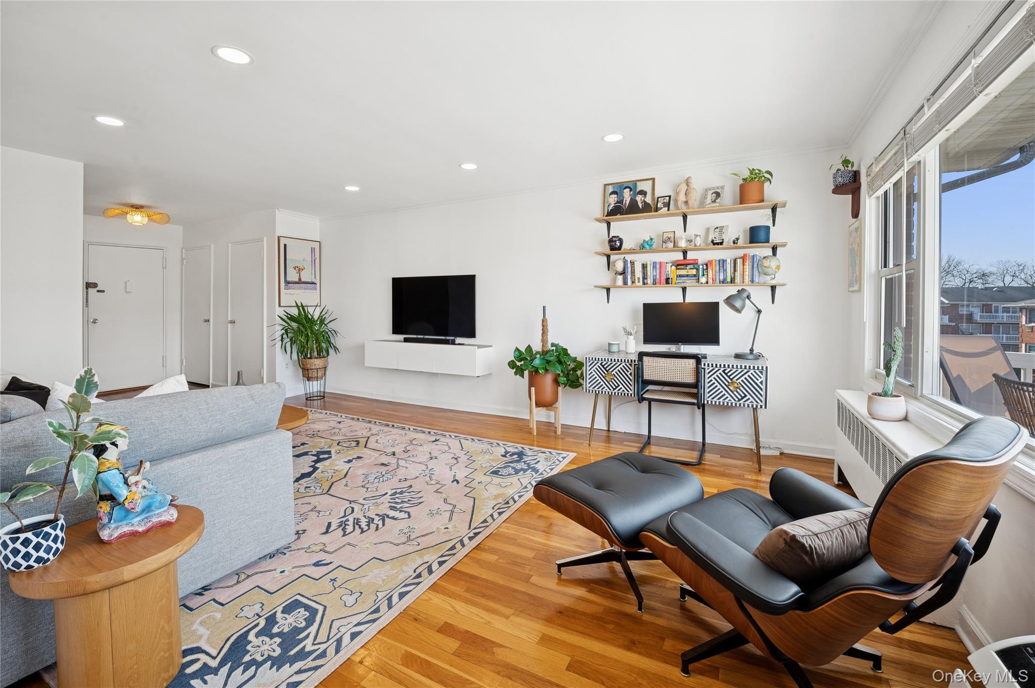 #2 photo, 49 Maple Avenue, Hastings-on-Hudson , NY 10706