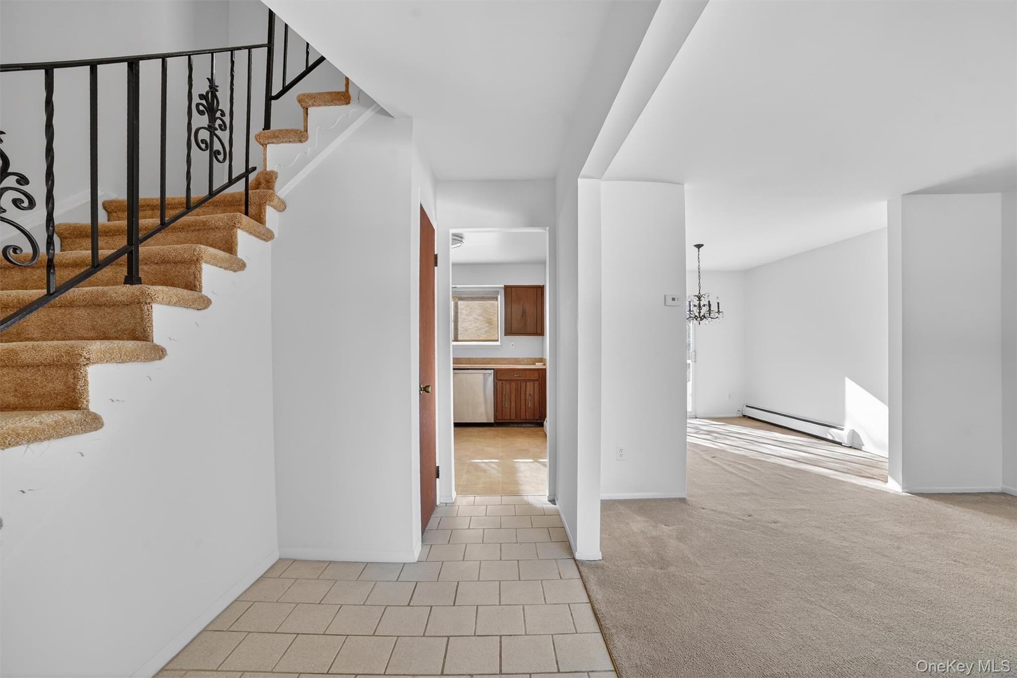 #4 photo, 126 Coachlight Square, Montrose , NY 10548