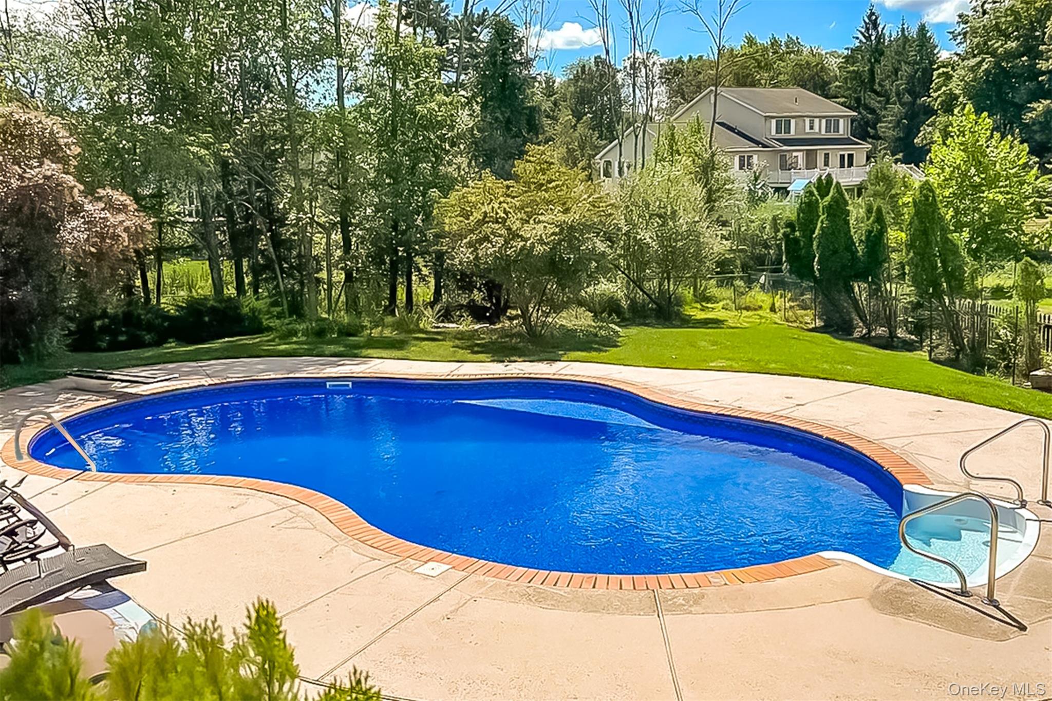 #3 photo, 40 Cragmere Oval, New City , NY 10956