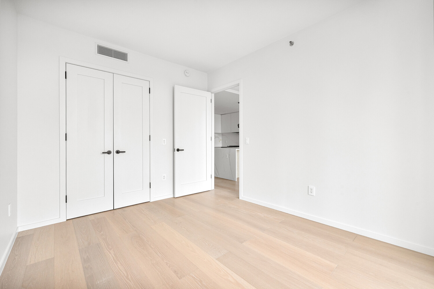 #10 photo, 11-36 45TH Road, Куинс ‖ Long Island City , NY 11101