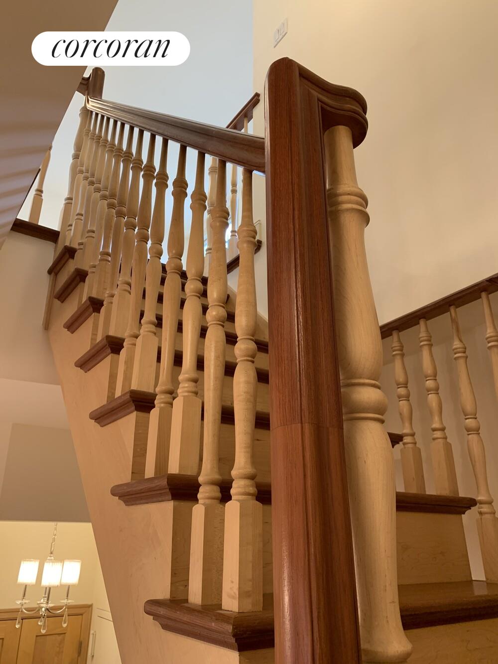 #10 photo, 25 W 70TH Street, Манхэттен ‖ Lincoln Square , NY 10023