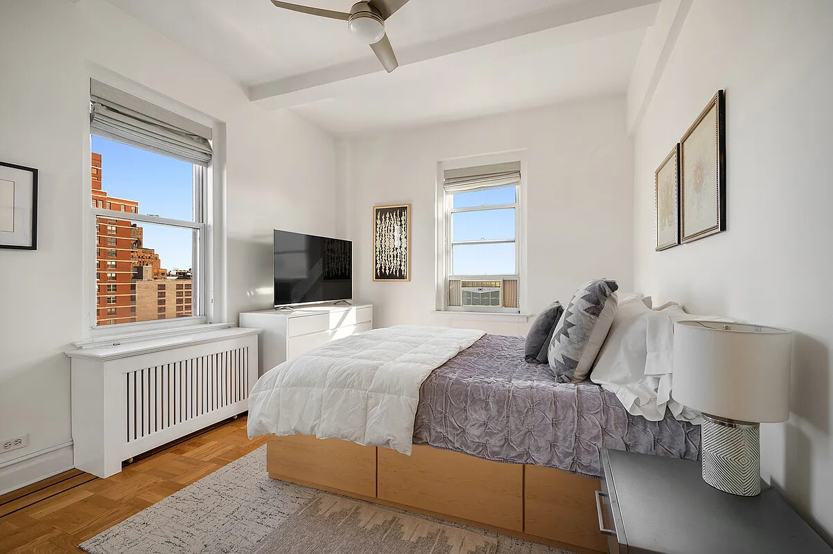 #4 photo, 535 W 110TH Street, Morningside Heights , NY 10025