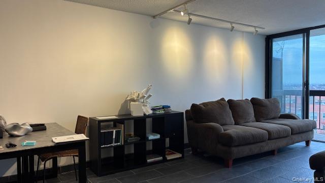 #7 photo, 150-38 Union Turnpike, Flushing , NY 11367