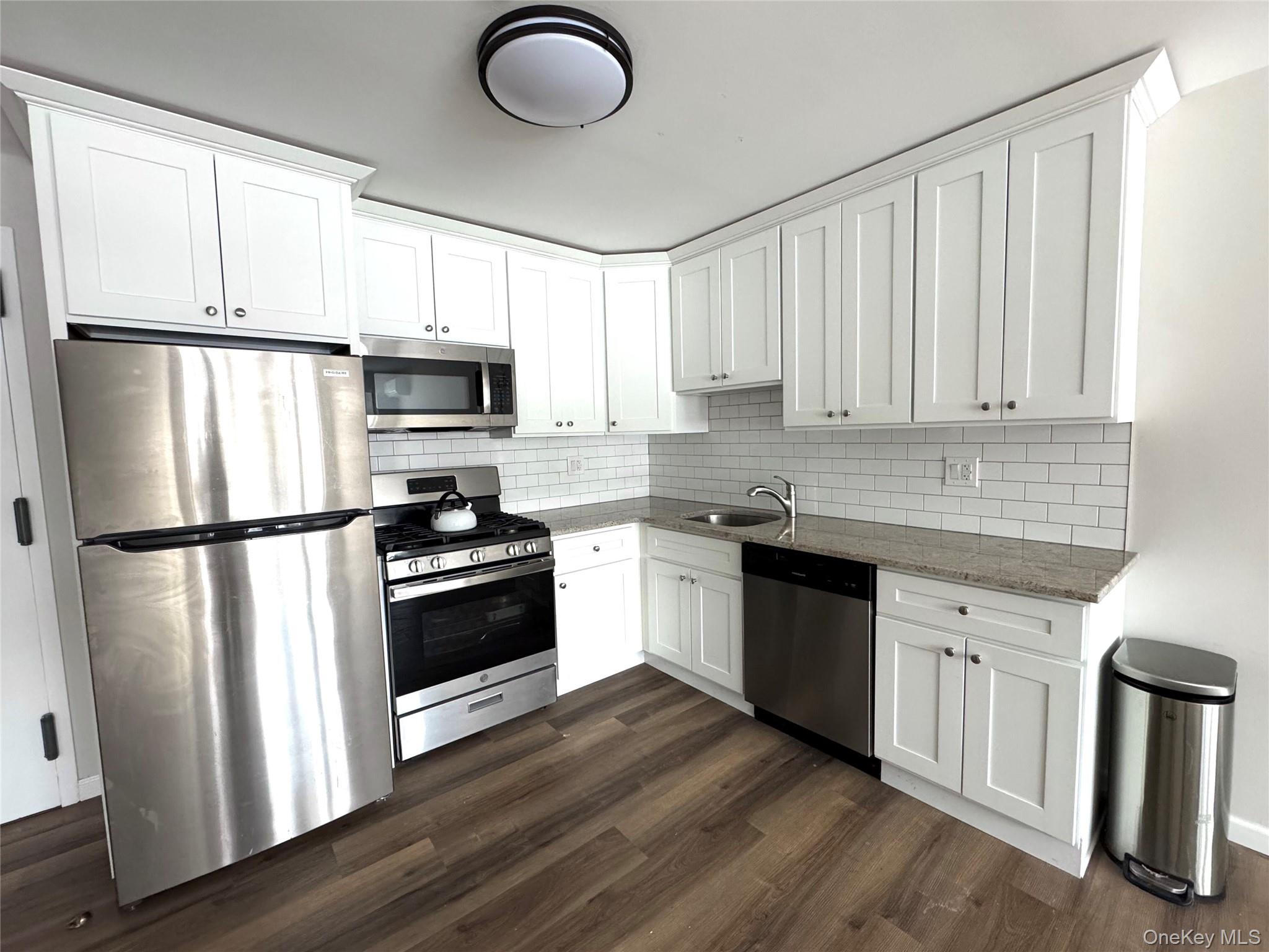 #2 photo, 213 Lake Avenue, Saint James , NY 11780