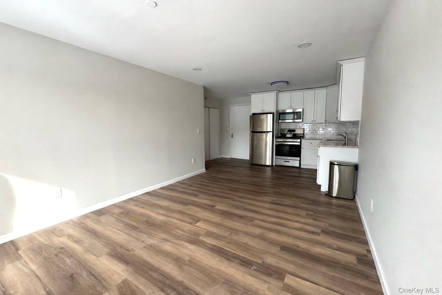 #3 photo, 213 Lake Avenue, Saint James , NY 11780