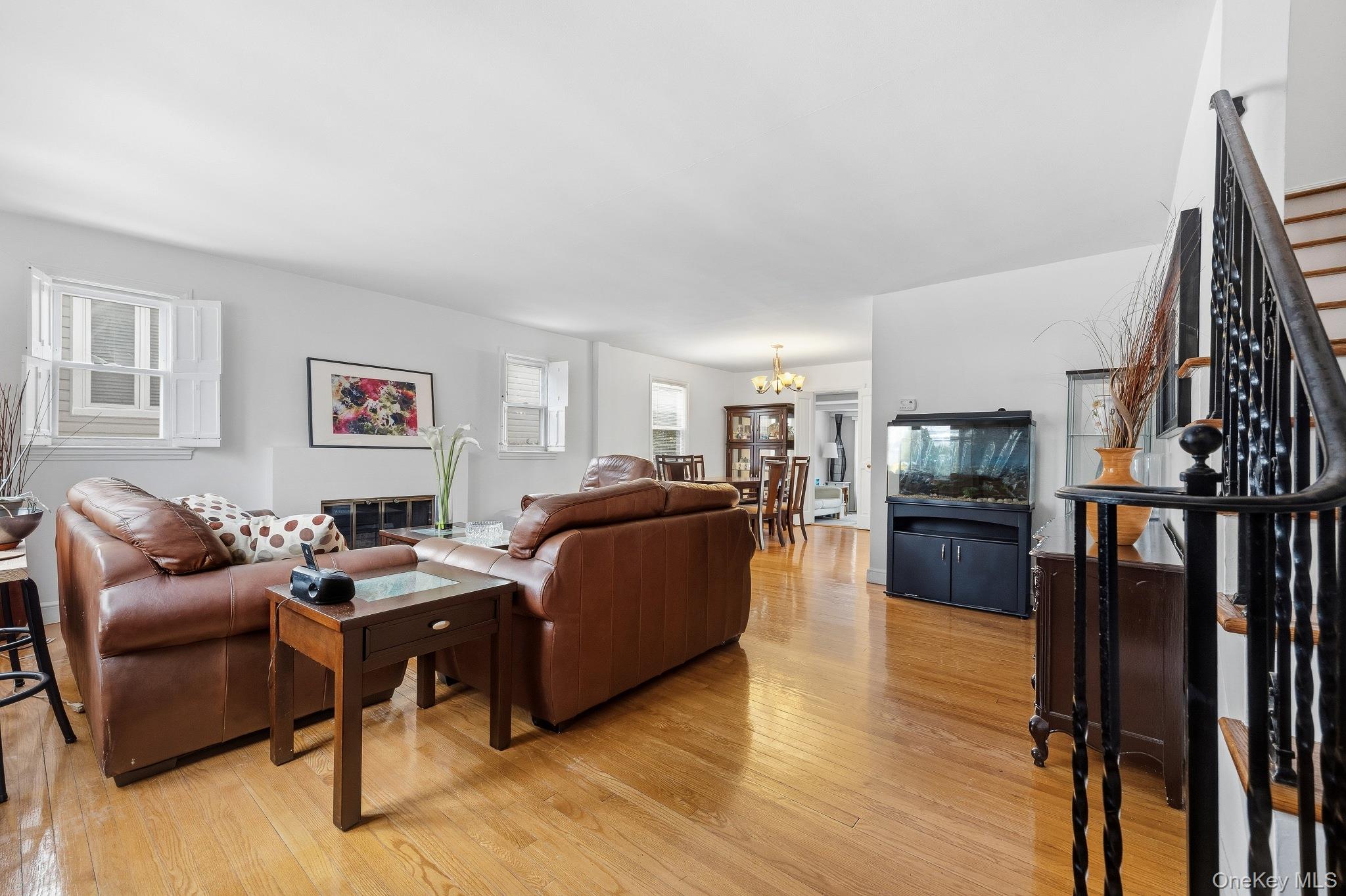 #3 photo, 46-26 Concord Avenue, Great Neck , NY 11020