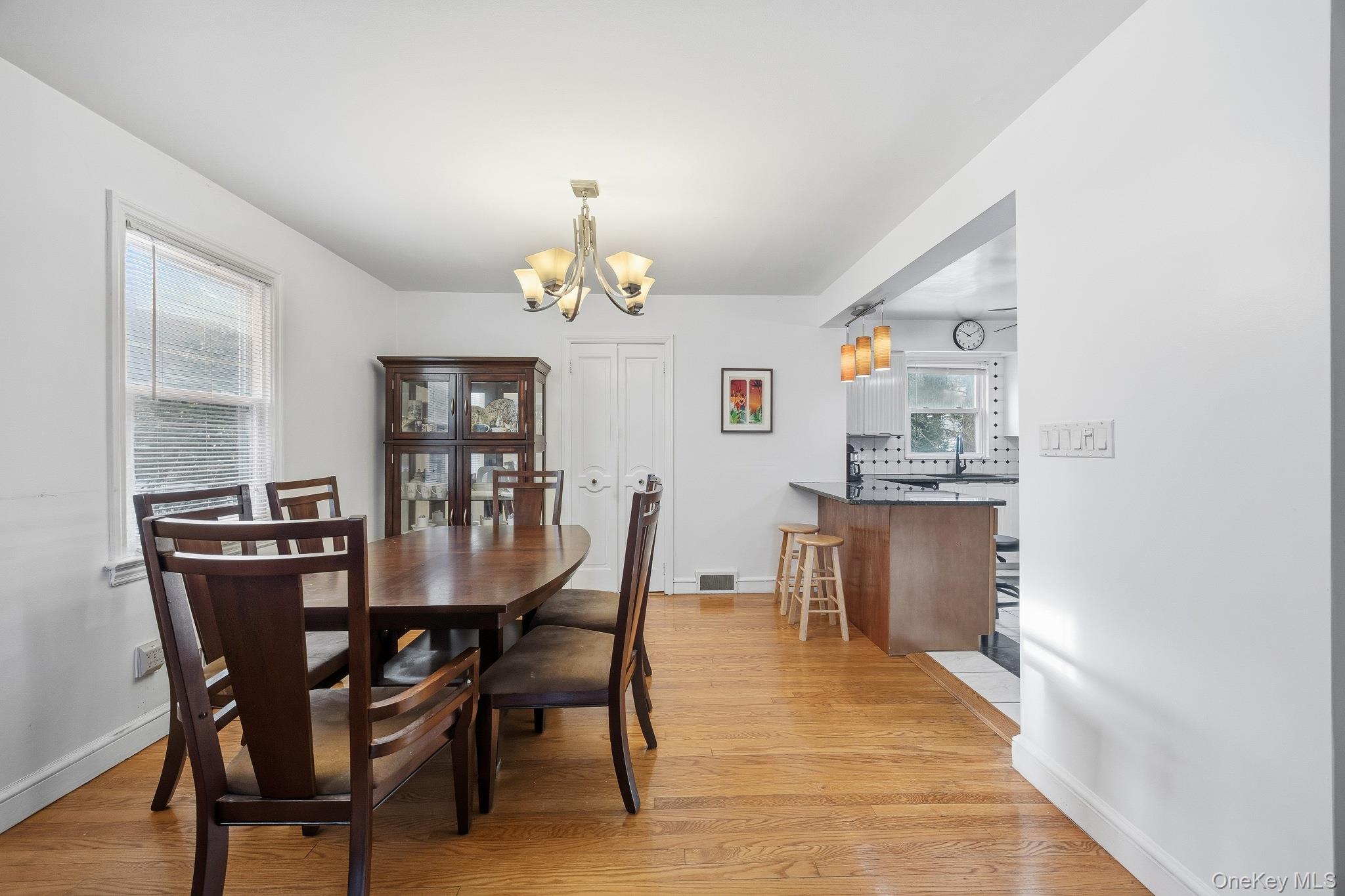 #6 photo, 46-26 Concord Avenue, Great Neck , NY 11020