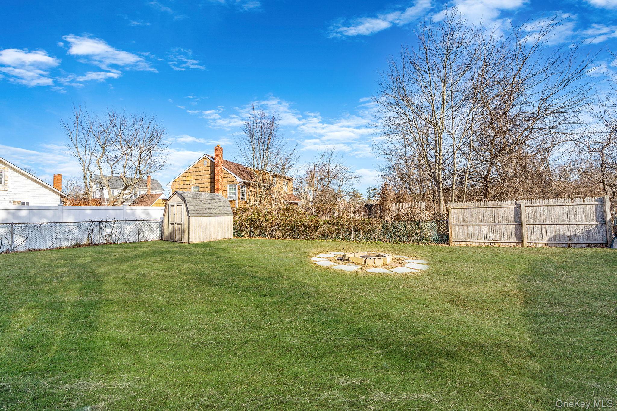 #4 photo, 247 Rider Avenue, Patchogue , NY 11772